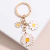 sg-11134301-7rcd5-ltuomb3p08hv8e Spring Flower Enamel Keychain Daisy Plant Keyring Sweet and Romantic